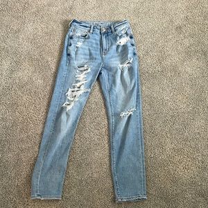 American eagle ripped jeans